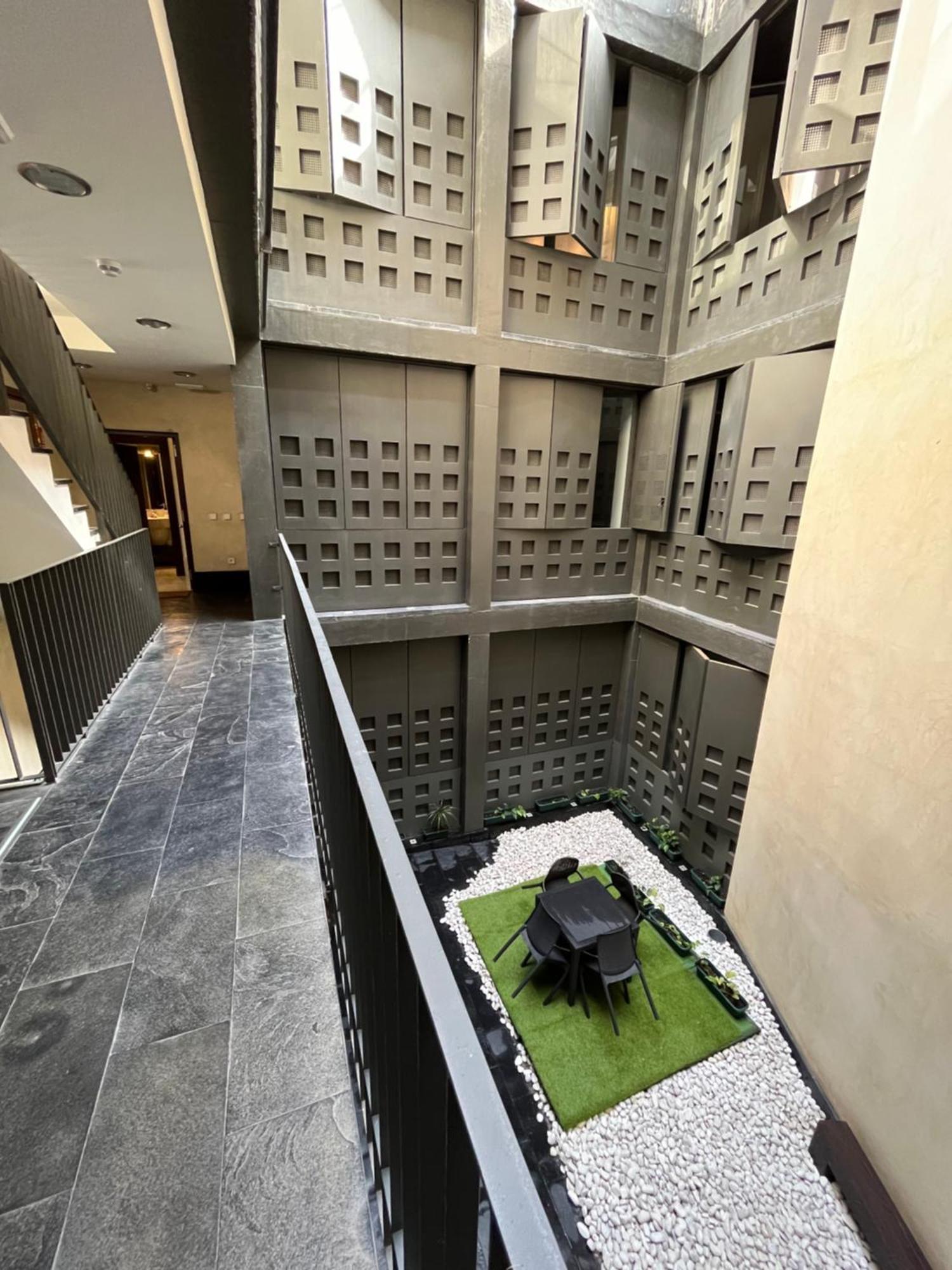 Center Sevilla Confort 4 Exterior photo